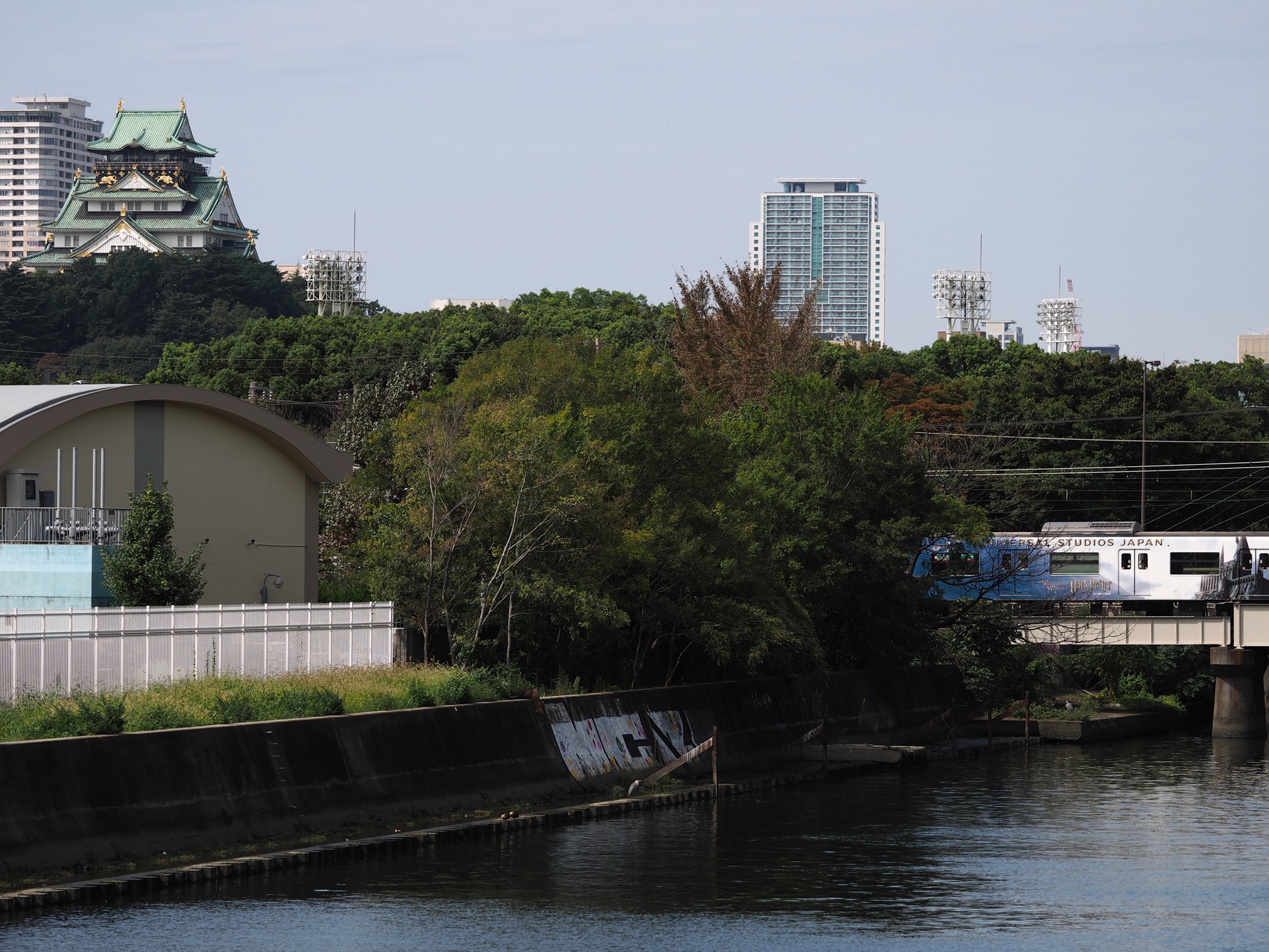 大阪城とハリーポッターラッピング